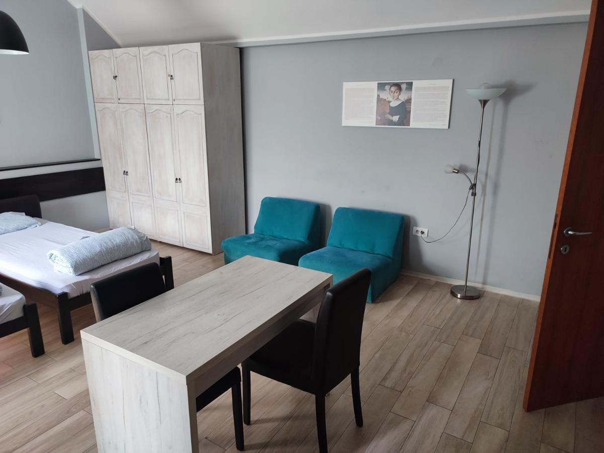 Centar Novi Sad-Studio No.4 المظهر الخارجي الصورة